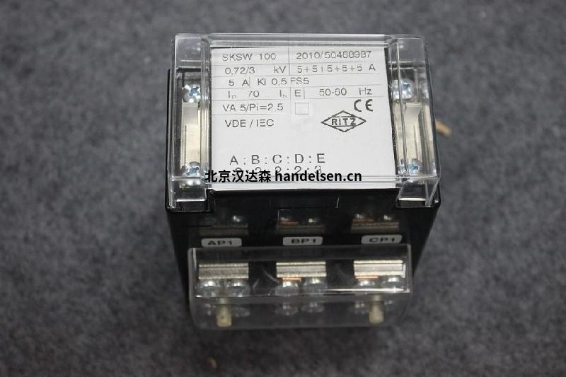 src=http://m.e3-fitness.com/skin/m03skinBlue/image/nopic.gif