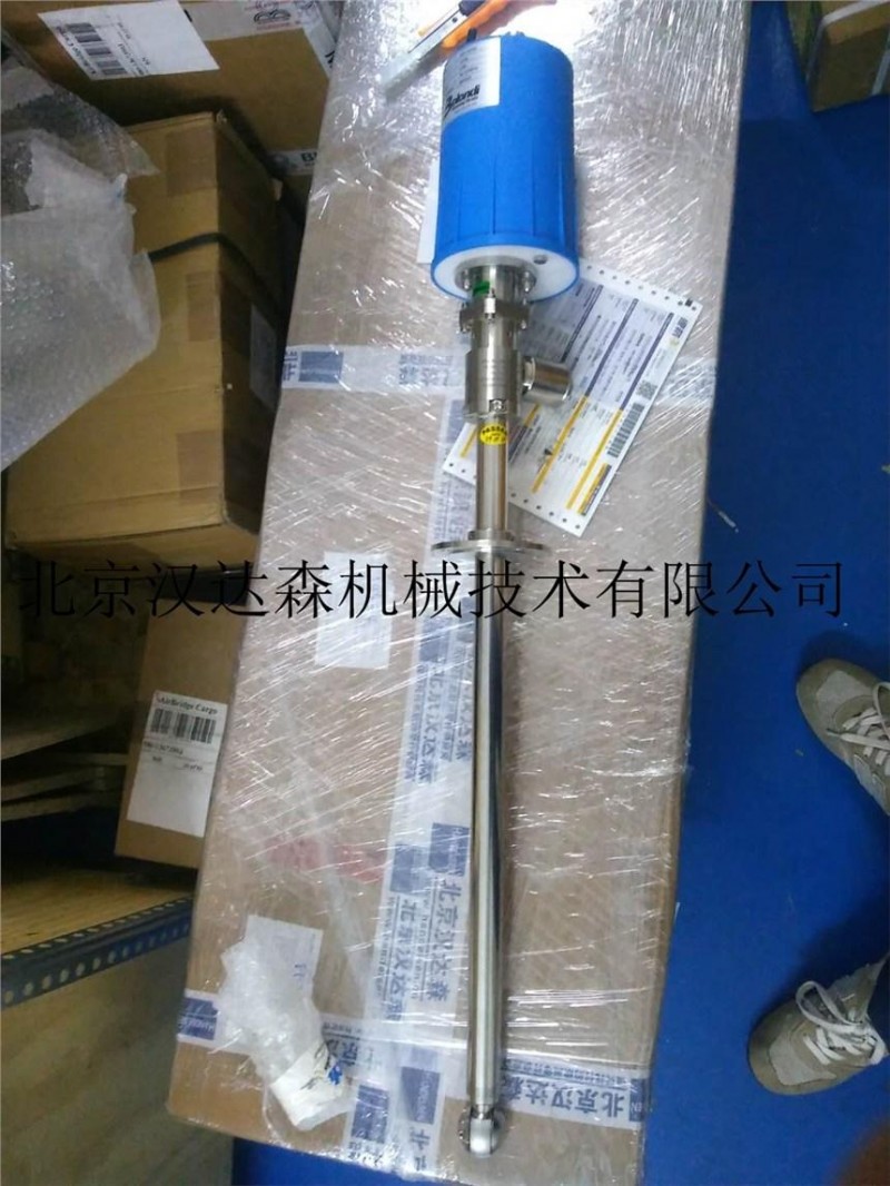 src=http://m.e3-fitness.com/skin/m03skinBlue/image/nopic.gif