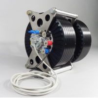EMRAX 228    馬達(dá) 228 (109KW | 230NM)兩個(gè)電機(jī)可以堆疊在一起，以實(shí)現(xiàn)雙倍的功率/扭矩。